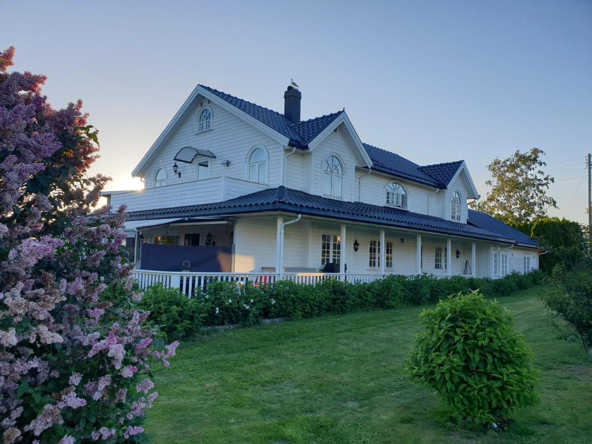 Beach Front Villa In Tonsberg Norway Only July 20-25 Buitenkant foto