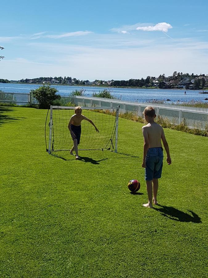 Beach Front Villa In Tonsberg Norway Only July 20-25 Buitenkant foto