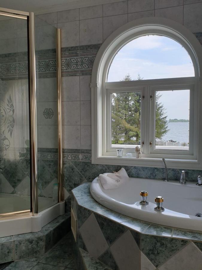 Beach Front Villa In Tonsberg Norway Only July 20-25 Buitenkant foto