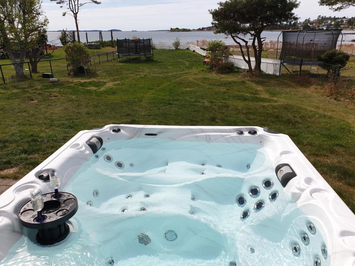 Beach Front Villa In Tonsberg Norway Only July 20-25 Buitenkant foto
