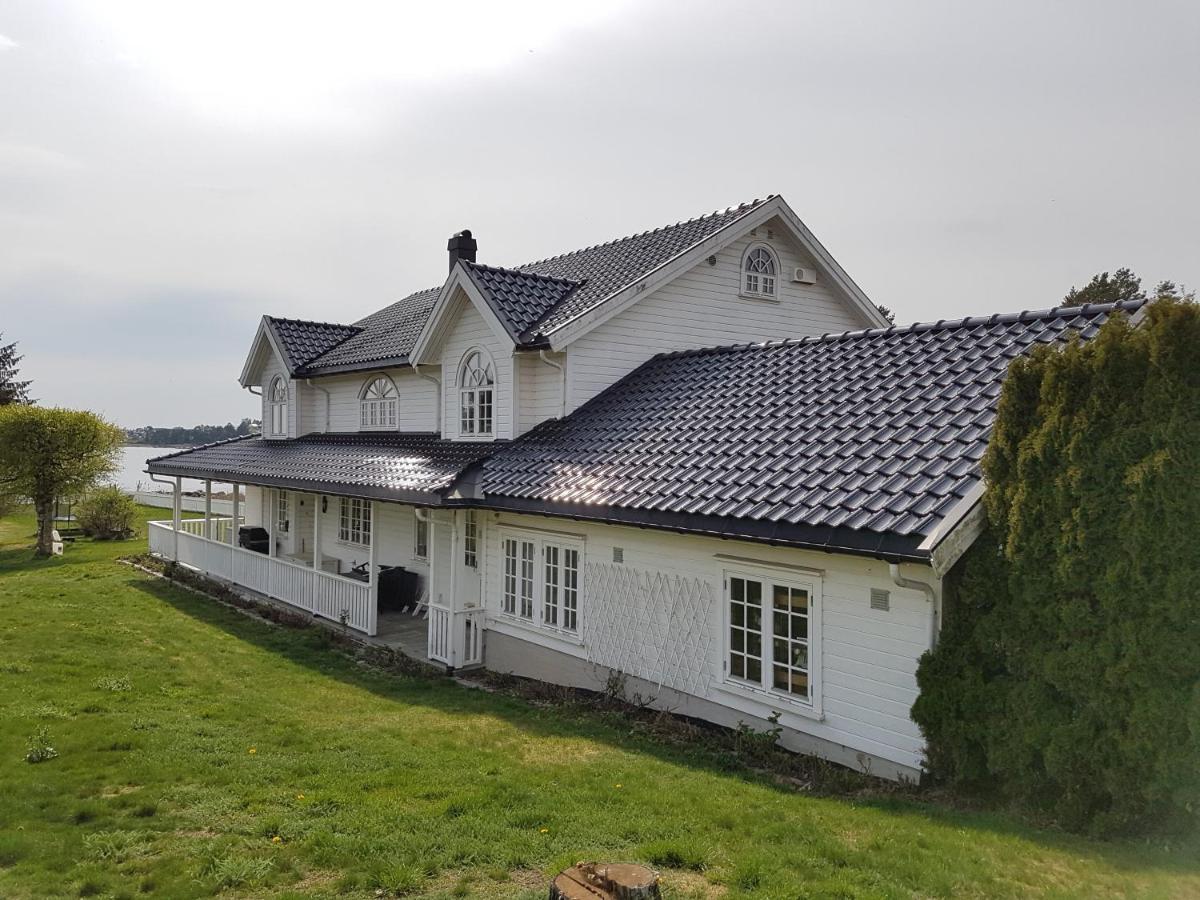 Beach Front Villa In Tonsberg Norway Only July 20-25 Buitenkant foto