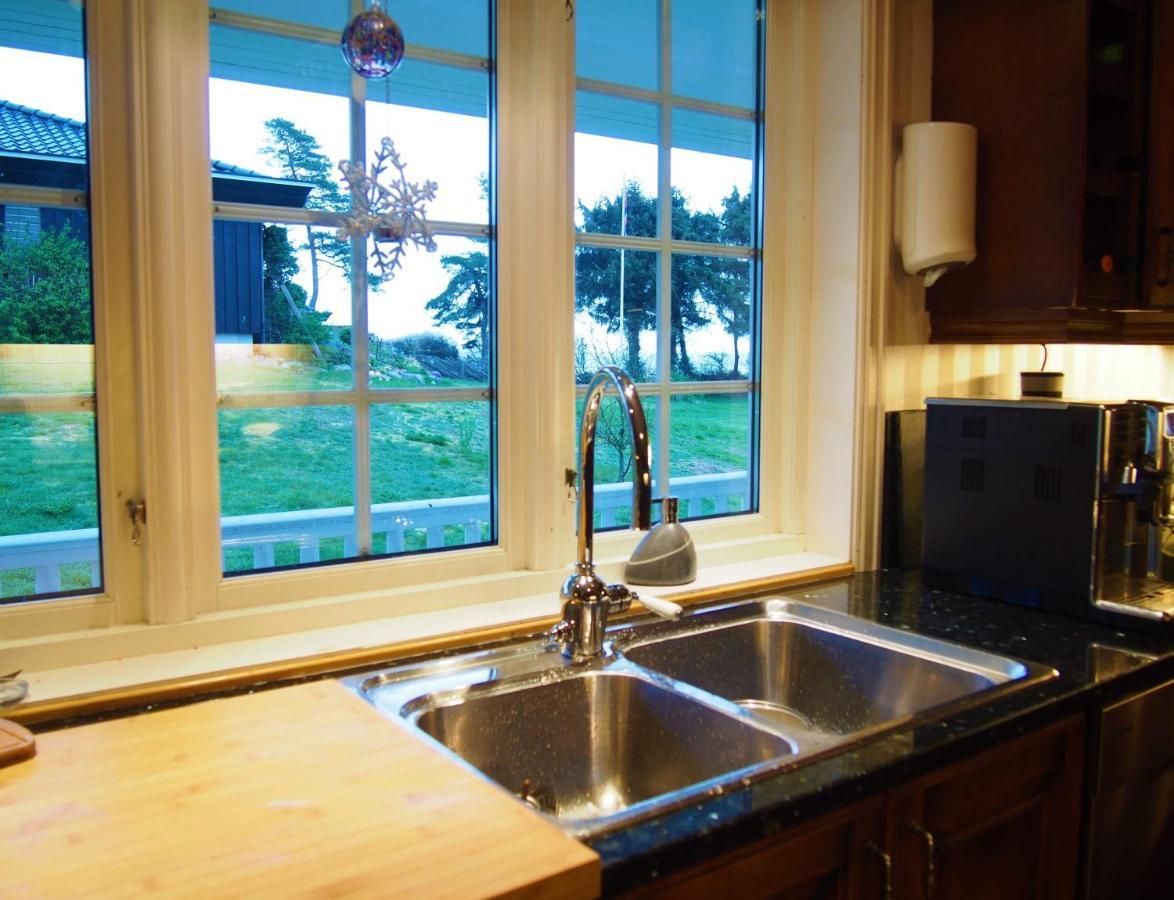 Beach Front Villa In Tonsberg Norway Only July 20-25 Buitenkant foto